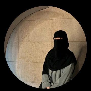 Ustaza Aya Refaat Sapet